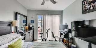 4915 W GUNNISON Street Gallery 26