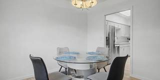 ALL UTILITIES, WIFI AND FURNITURE INCLUDED!! Beautiful Fully Furnished Home with Upgrades & Community Amenities! Gallery 8