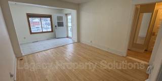 609 N 13th St Gallery 4