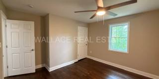 TOTALLY RENOVATED 3 BEDROOM HOUSE MINUTES FROM NEW SMOKIES STADIUM!! Gallery 9