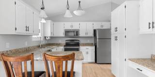 Spacious 5 Bed, 2 Bath Split-Level Home Near Bishop Elementary Gallery 13