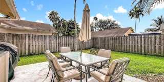 8060 NW 51st Ct Gallery 12