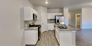 3 Bedroom 2 Bathroom 2 Car Garage Home in Oakdale School District Gallery 8