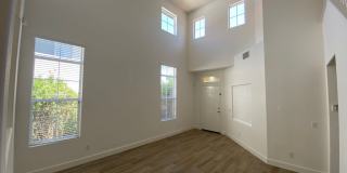 Carlsbad 4 Bed! Gallery 12