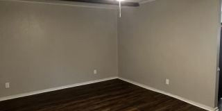 8803 Patricia Lynn Ln Gallery 6