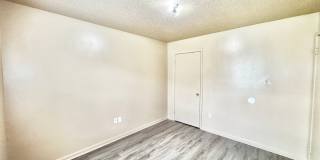 Three Bedroom Apartment with Spacious Dining and Living Area Gallery 10