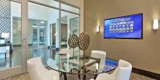 The Circuit Gallery 7