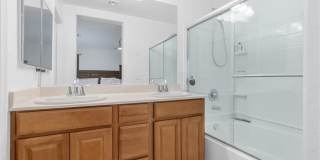 10410 Lilac Square Avenue Gallery 13