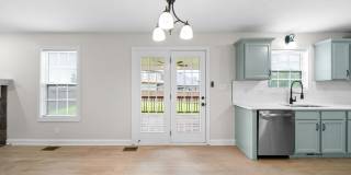 Pet Friendly Four Bedroom! Gallery 15