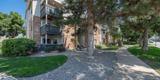 Stratford Station Gallery 32