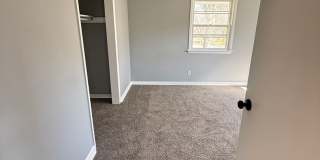 4 bedroom/1 bath/detached storage building Gallery 15