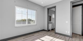 701 E THIRD AVENUE Gallery 25