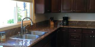 3 Bedroom Condo - End Unit For Lease Gallery 5