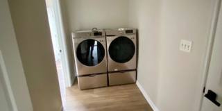 Beautiful Brick front Colonial Gallery 13