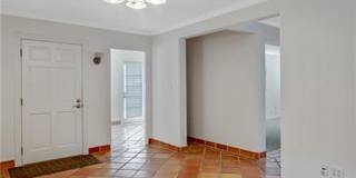 157 Avenida Serra Gallery 6