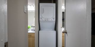 Village Green of Bear Creek Apartments Gallery 13