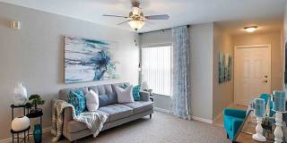 Bradley Pointe Apartments Gallery 3