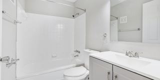 The Residences at Lakeview Gallery 12