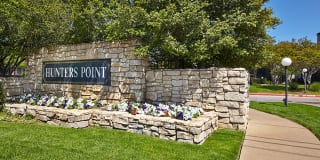 Hunters Point Gallery 19