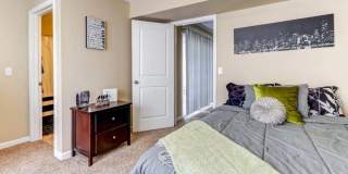 900 on Park Apartments Gallery 9
