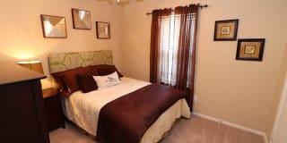 Sommerset Apartments Gallery 14