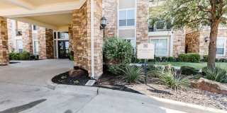 Senior Housing - Emory Senior Living Apartments Gallery 41