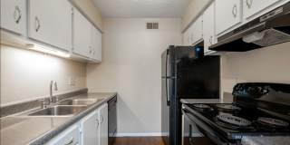 Emerald Hills Apartments Gallery 24