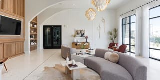 Seventyone15 McDowell Gallery 7