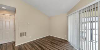 Oak Meadow Apartments Gallery 12