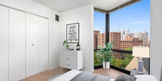 1120 North Lasalle Gallery 23