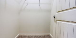 Crossings at Battle Ground Townhomes - Senior Housing Gallery 14