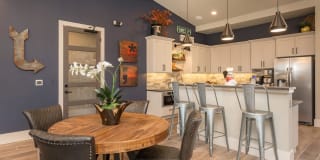 Hunters Crossing Gallery 18