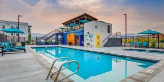 Vida at Daybreak Gallery 30