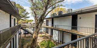 The Residences at Lakeview Gallery 26