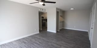 Towne Lake Apartments Gallery 3