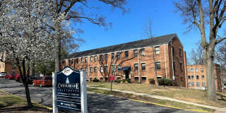 Capitol Square Gallery 9