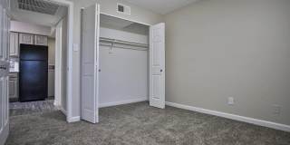 The Parks on Taylor Apartments Gallery 8