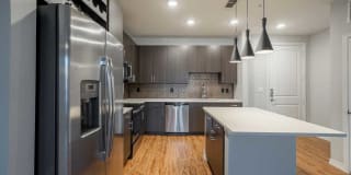 Oxford at Medical Center Gallery 1