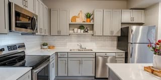 The Lofts at 5 Points Gallery 1