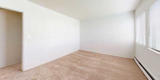 Kendall Manor Apartments Gallery 12