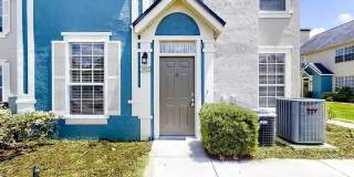 13703 RICHMOND PARK Drive N Gallery 1