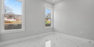 9 OAK GLEN Gallery 35