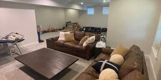 5 Bed 4 Bath LUXURIOUS CRAFTSMAN set in Bethesda Mews Gallery 33