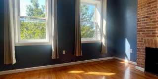 1904 BANK Street Gallery 15