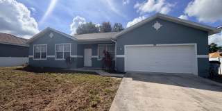 Beautifully Refreshed 4-Bedroom Home with Screened-In Lanai! Beautifully Refreshed 4-Bedroom Home with Screened-In Lanai! Gallery 1