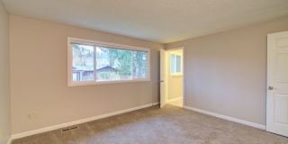 4Bd/2.5Ba Redmond Home Gallery 20