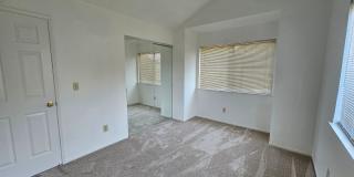 Great Location.... Gorgeous 2 Bedroom 2 Bath End Unit Condo in North San Jose Gallery 1