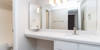 Del Sol Apartments Gallery 10