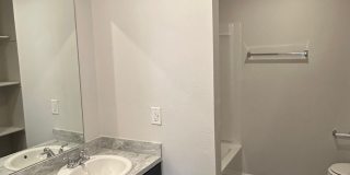 Preleasing Now! Spacious 3-Bed, 2-Bath Home in Yukon Gallery 16