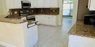 5/4 HEATHROW POOL HOME! Gallery 11